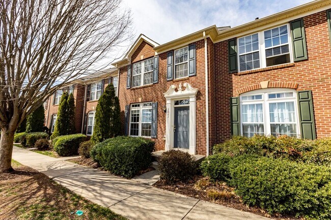 Foto del edificio - 2042 Lockwood Dr