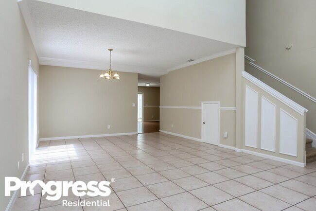 Building Photo - 5477 NW 44th Way