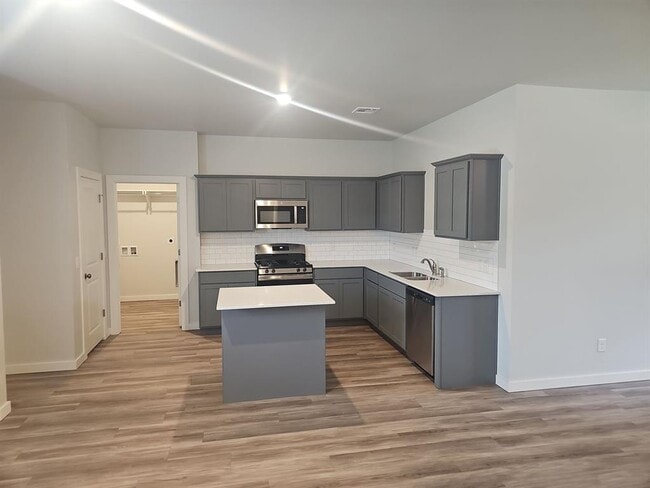 Foto del edificio - 11751 SWEEPING LN