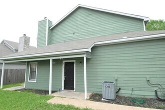 Building Photo - 12304 Abney Dr