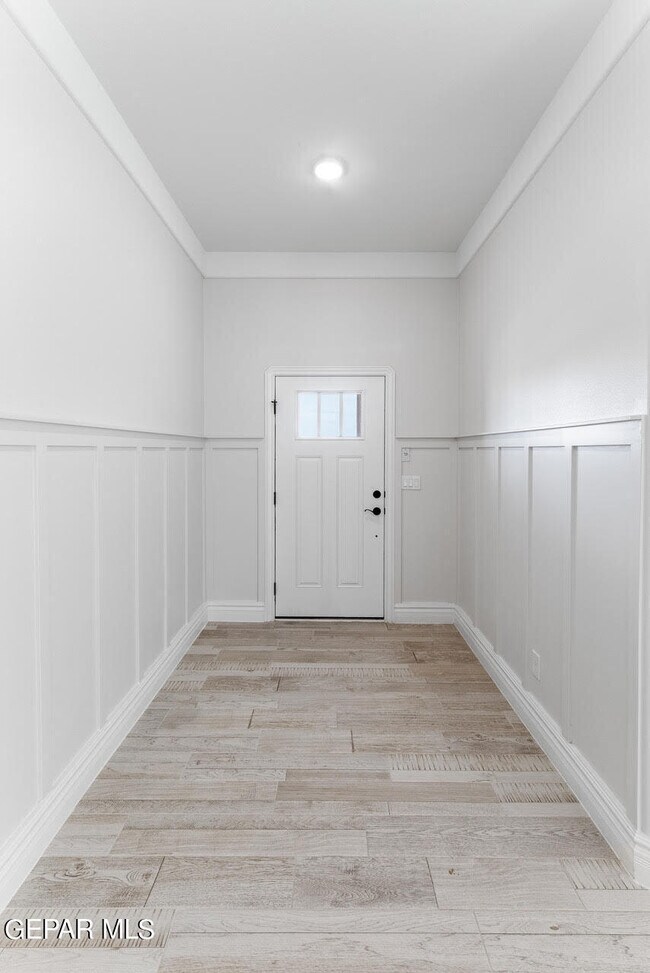 Building Photo - 13115 Kington