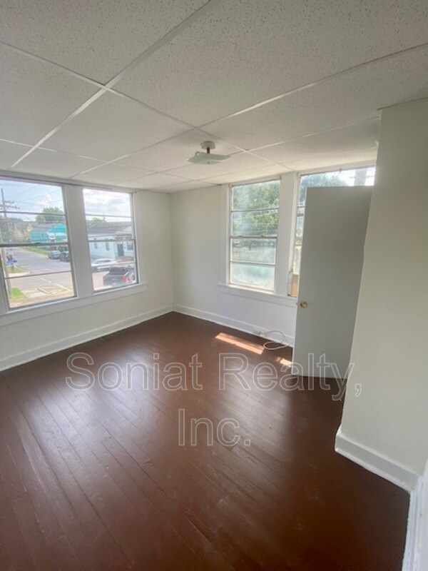Foto del edificio - 3100 Orleans Ave