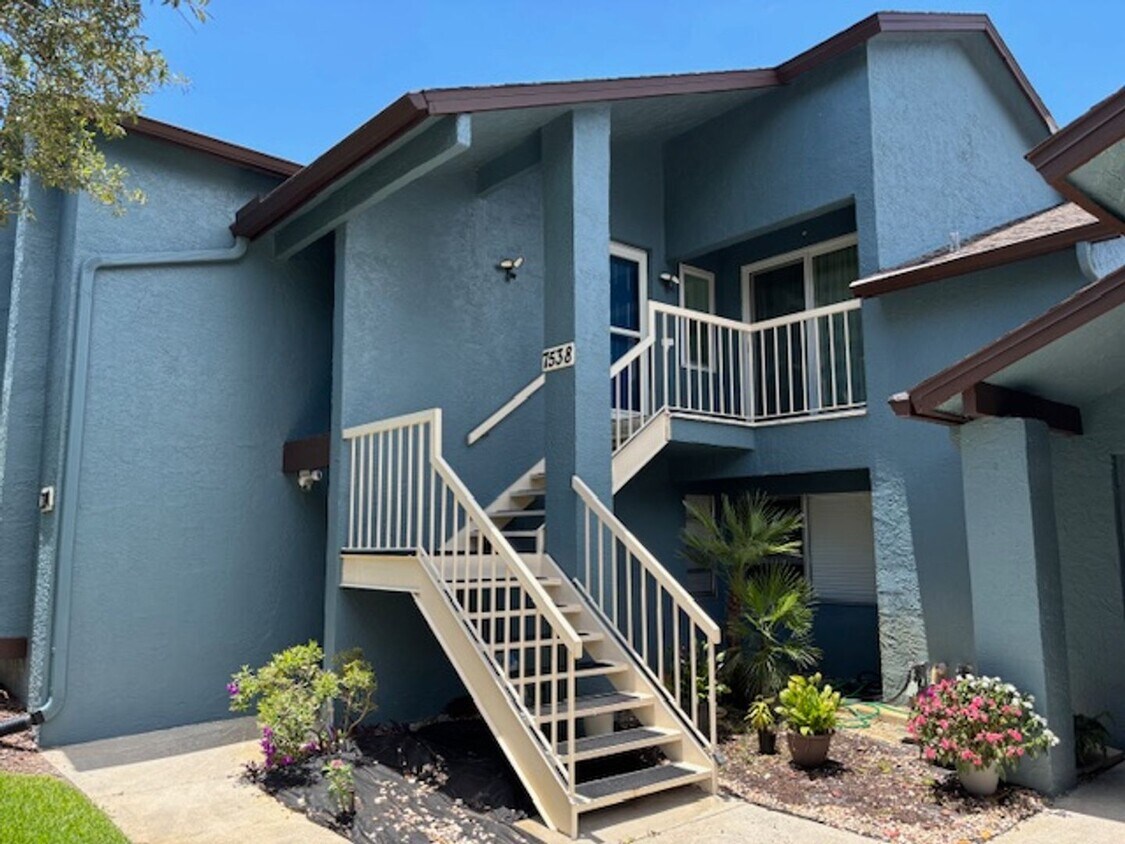 Foto principal - Serene 2 Bed 2 Bath Condo in The Heather
