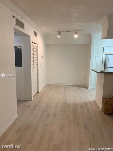 Primary Photo - 11850 Pines Blvd