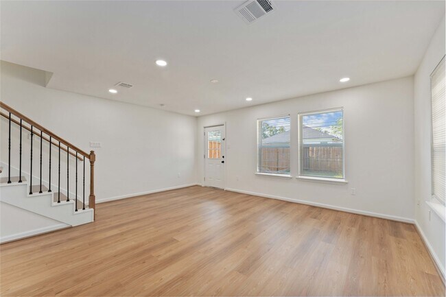 Building Photo - 9915 Porto Rico Rd