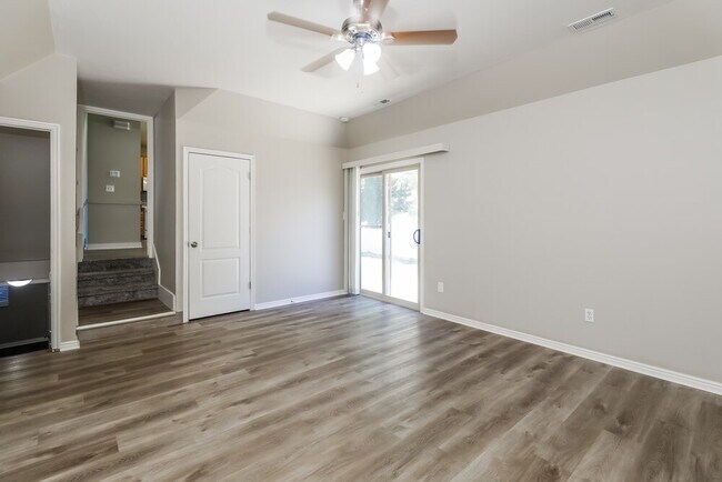 Building Photo - 8781 S 3680 W