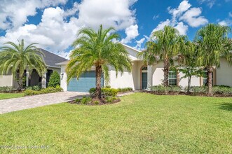 Building Photo - 2746 Spur Dr