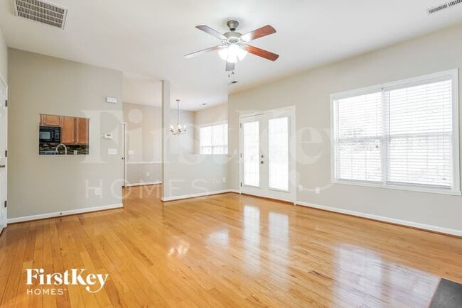 Building Photo - 5129 Benjamin Ct