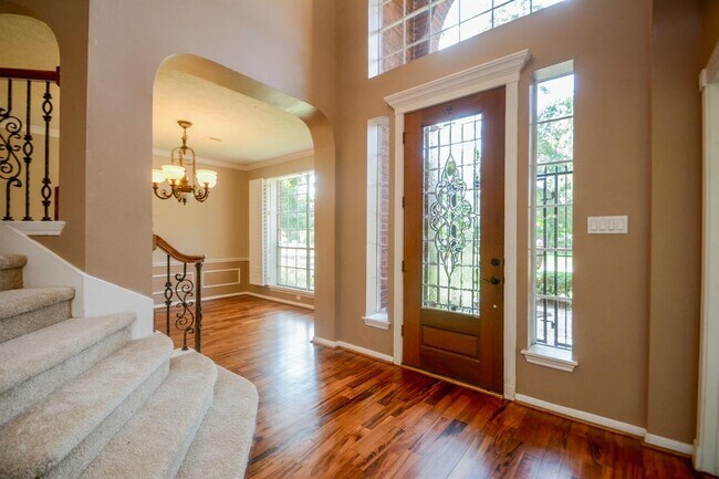 Building Photo - 31 Berry Blossom Dr
