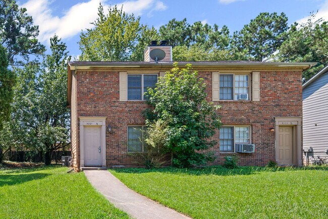 Foto del edificio - 5301 Stonebush Terrace