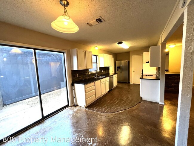 Foto del edificio - 2 br, 2.5 bath House - 8633 Knoxville Dr  ...