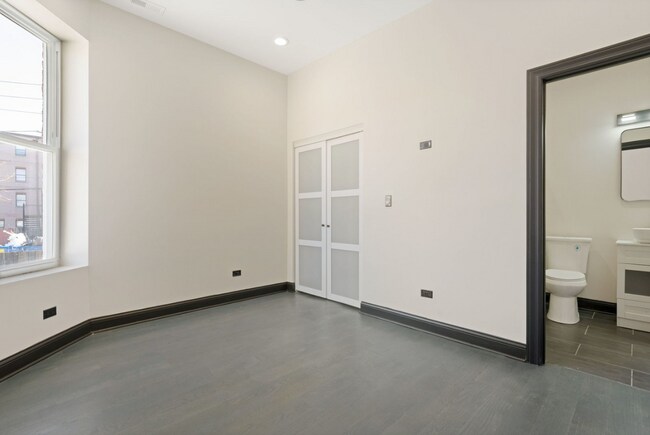 Foto del edificio - 3824 W Arthington St