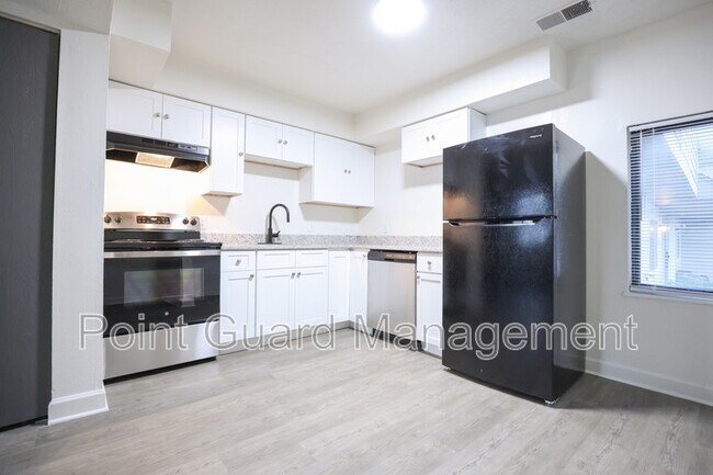 Foto del edificio - 3036 S 68th Ct