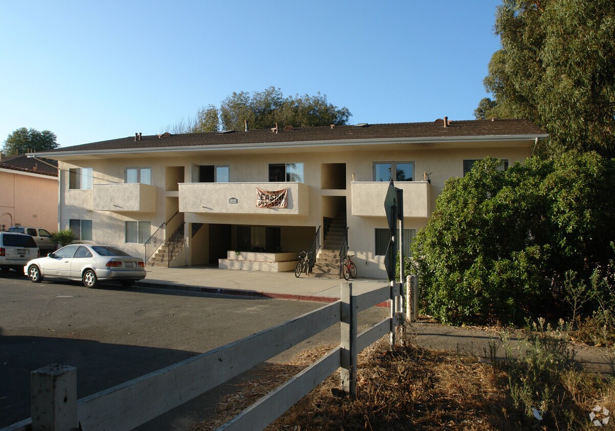 Building Photo - 6504 Seville Rd