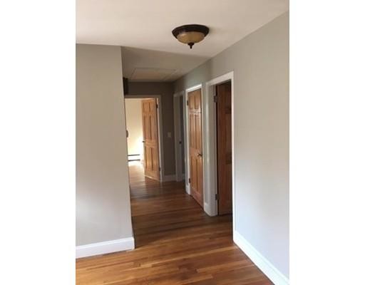 Foto del edificio - 36 Ellis Ave