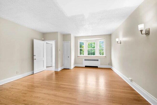 Foto del edificio - 205 Westowne Rd