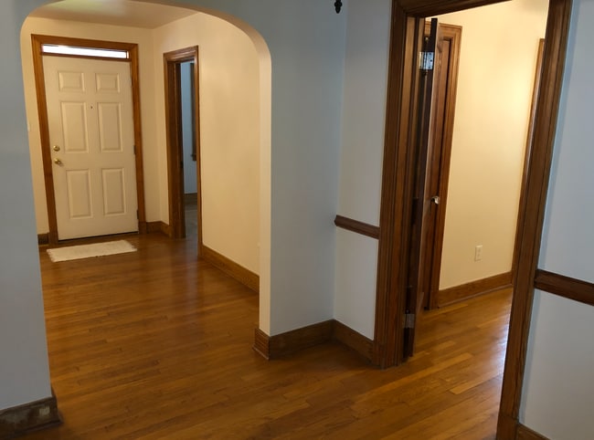 dining room - 108 E Union St