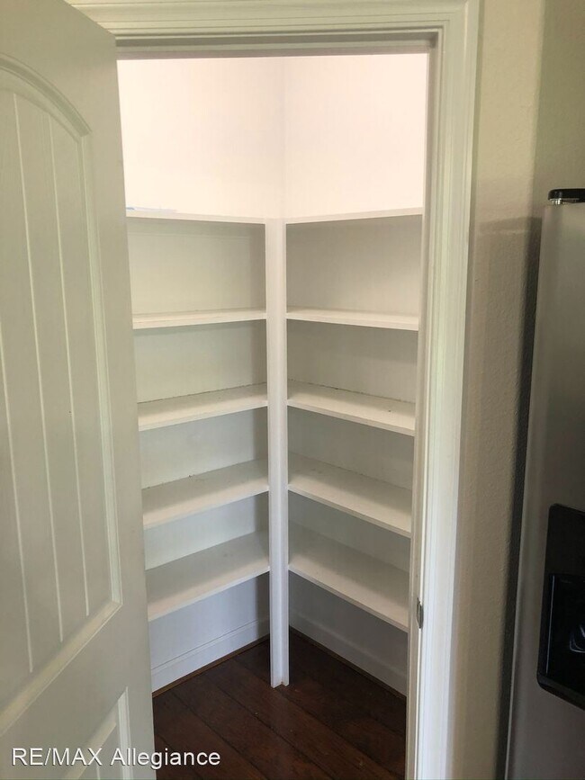 Foto del edificio - 3 br, 2.5 bath House - 3306 FRANKLIN STREET