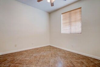 Building Photo - 1948 W Hammer Ln