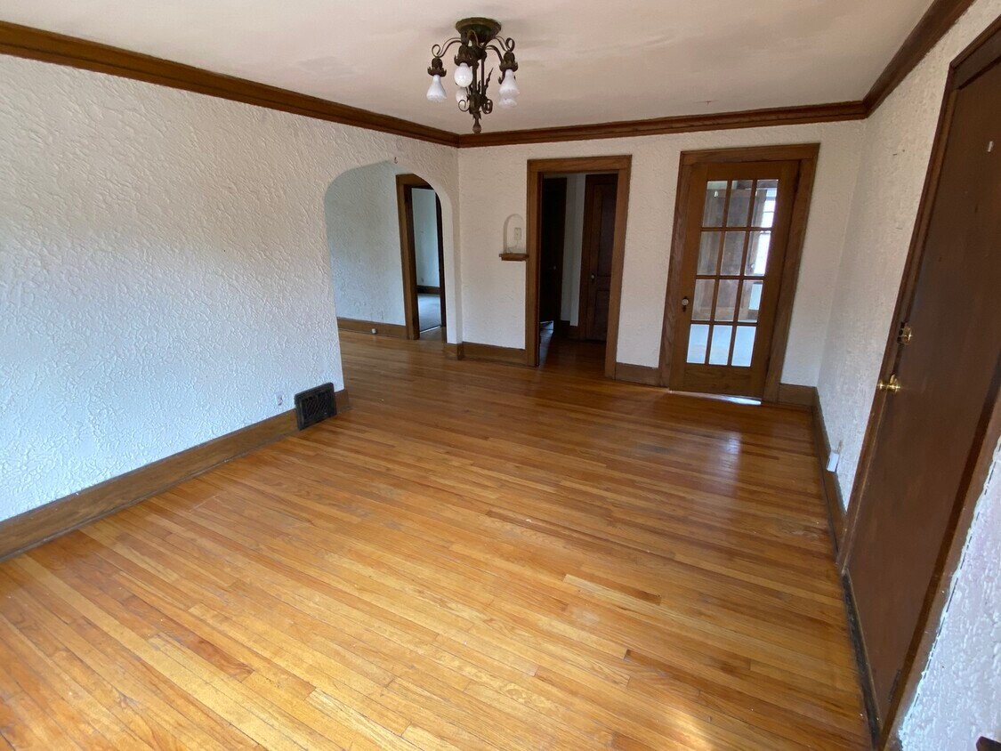 Foto principal - 914 18th Ave