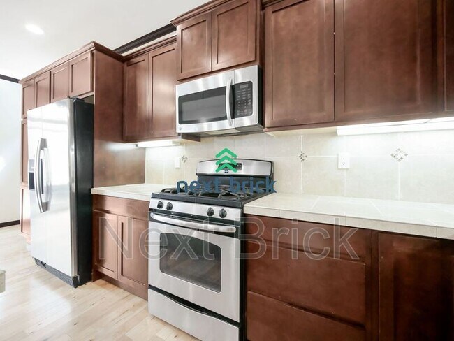 Foto del edificio - 16126 119th Pl NE