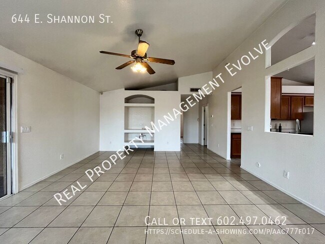 Building Photo - Desirable Corner Lot Home!
