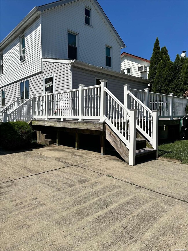 Building Photo - 30 McKinley Ave