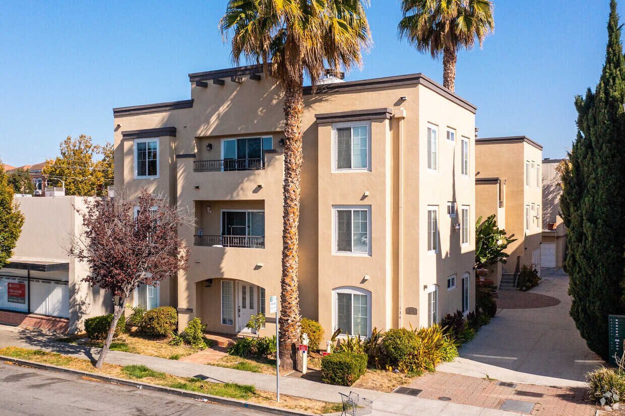 Primary - Carroll Street Villas