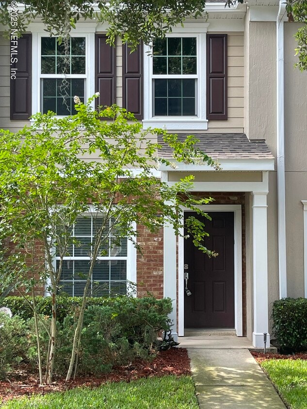 Foto principal - 6787 Arching Branch Cir