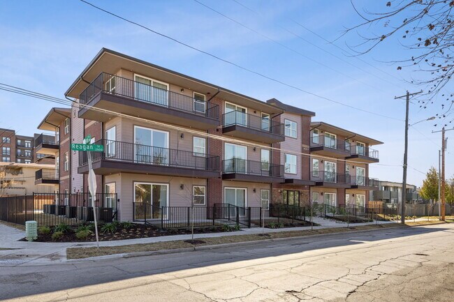 Foto del edificio - The Rock House