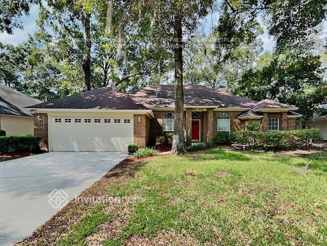 Building Photo - 11826 Clearwater Oaks Dr W