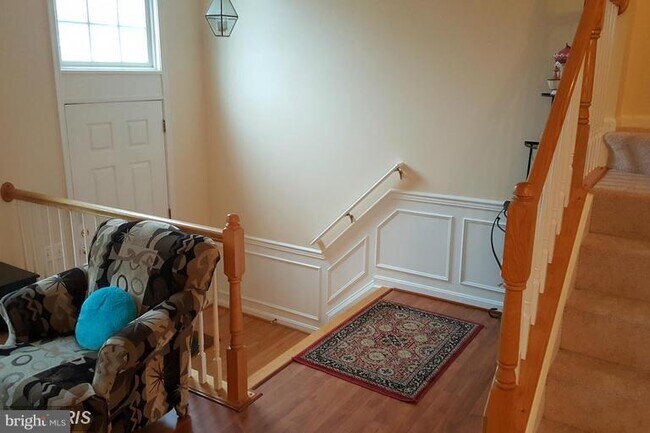 Building Photo - 22484 Maison Carree Square