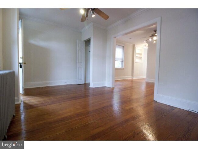 Foto del edificio - 541 Old Elm St