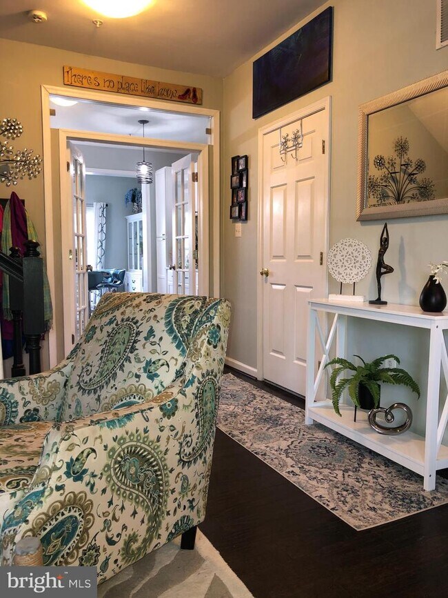 Foto del edificio - 9404 Birchwood Ct W