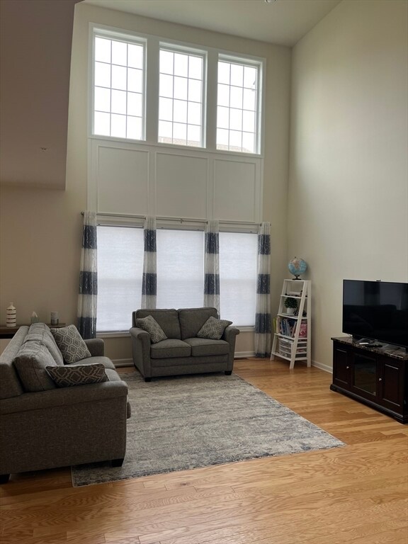 Foto del edificio - 16 Poplar Ln