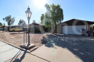 Building Photo - 2519 E Fairfield St