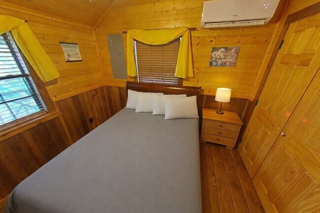 Foto del edificio - 299 Willow Springs Dr