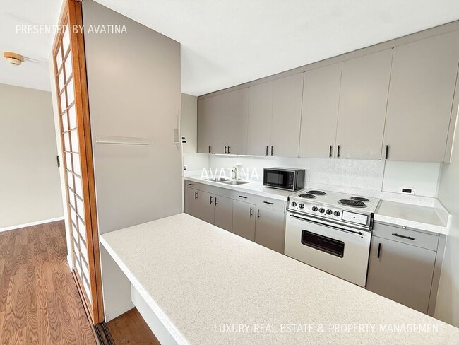 Building Photo - 1511 Nuuanu Ave