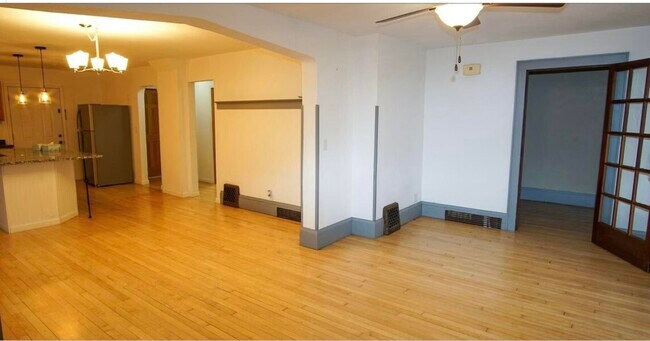 Building Photo - 6029 W Mitchell St