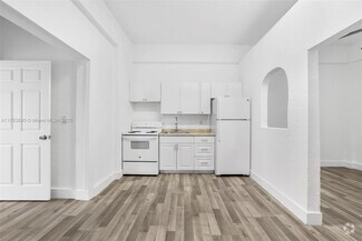 Building Photo - 2300 W Flagler St