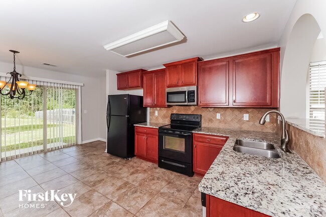 Foto del edificio - 150 Briar Ridge Ln