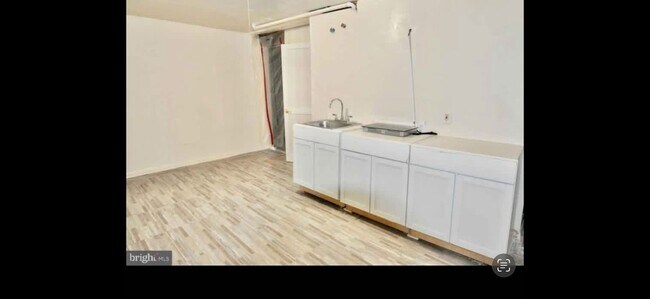Foto del edificio - 13245 Orkin Ln