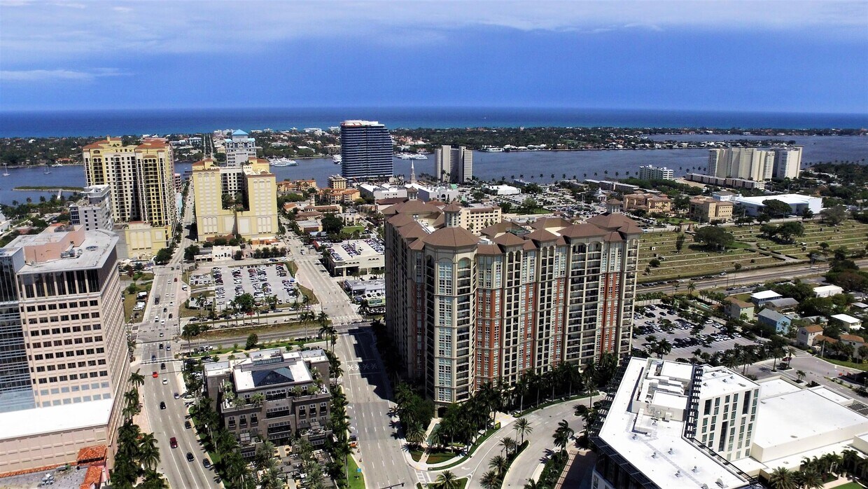 Foto principal - 550 Okeechobee Blvd