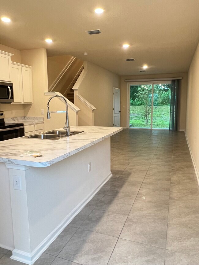 Foto del edificio - 853 Gate Run Rd