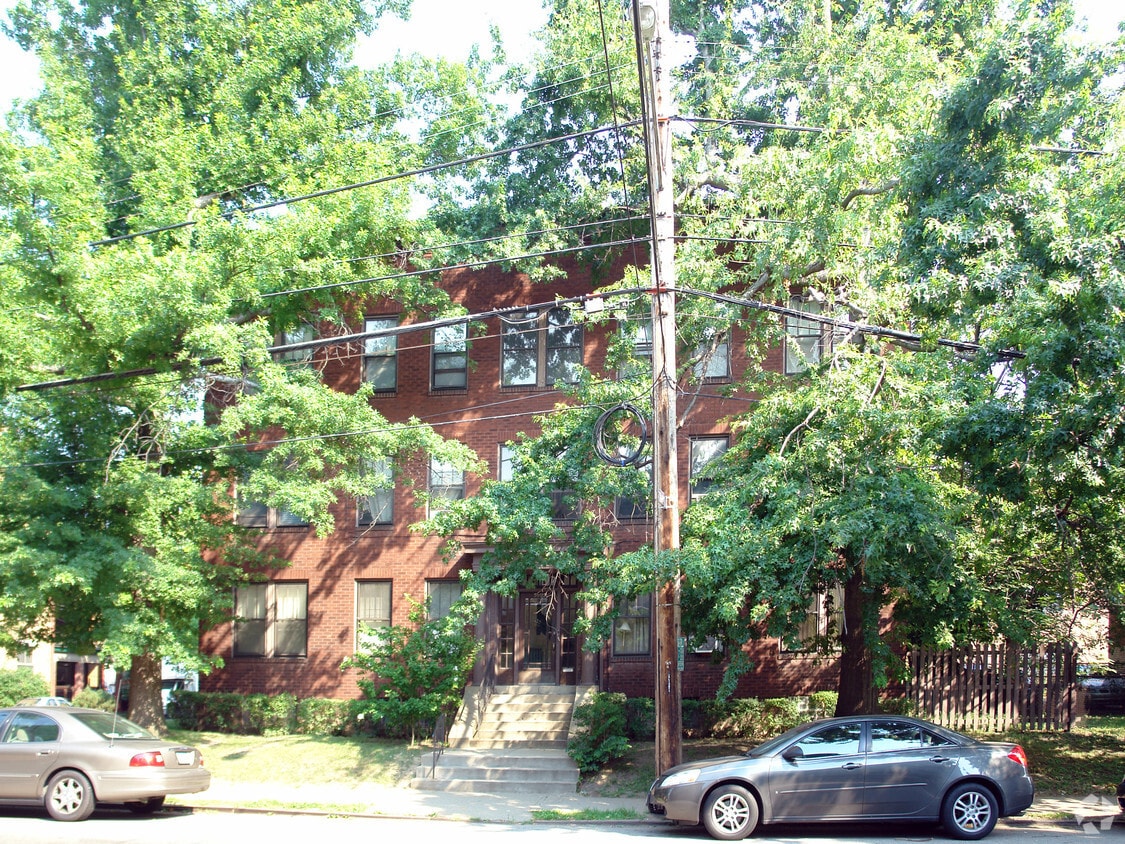 Building Photo - 5605 Ellsworth Ave