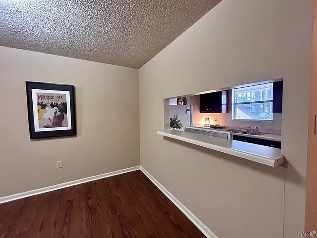 Foto del edificio - 1826 Brightside Dr