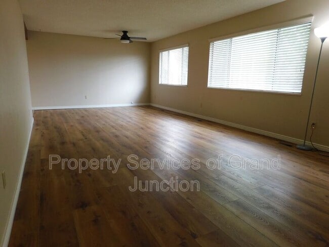 Foto del edificio - 2700 G Rd