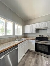 Building Photo - 2203 Ave F NW