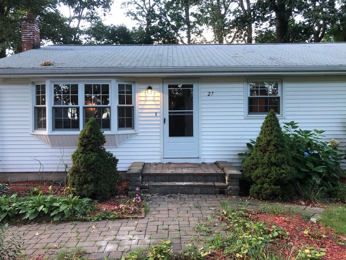 Primary Photo - 27 Wilson Ln