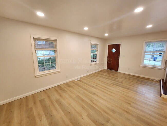Foto del edificio - 2281 Polar Rock Ave SW